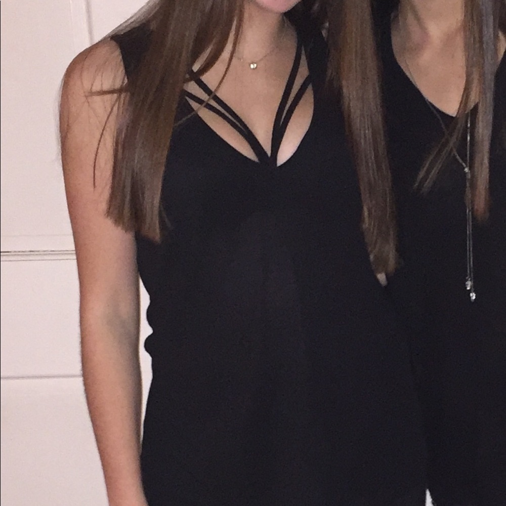 LNA cross black tank top